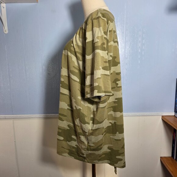 AnyBody 1X Olive Green Camo Crewneck Classic Shortsleeve Summer Tee - Picture 7 of 9